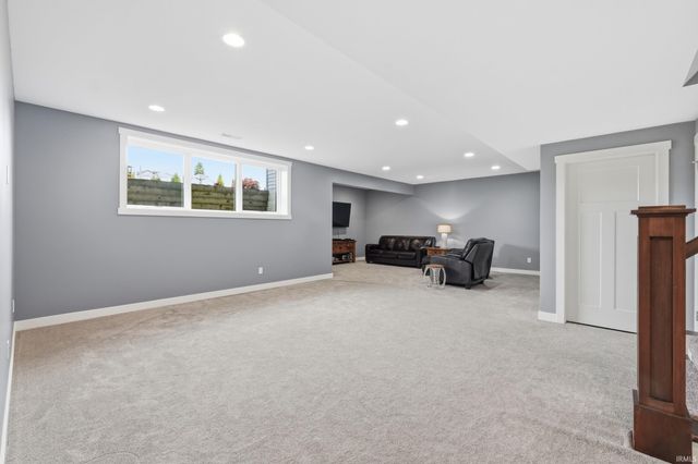 10223 Buttonwood Pass, Leo, IN 46765