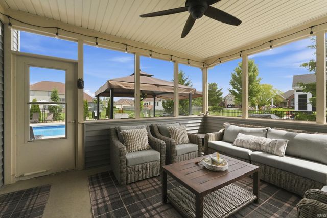 10223 Buttonwood Pass, Leo, IN 46765