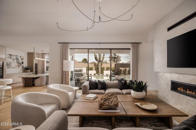 5618 E LOWDEN Road, Cave Creek, AZ 85331