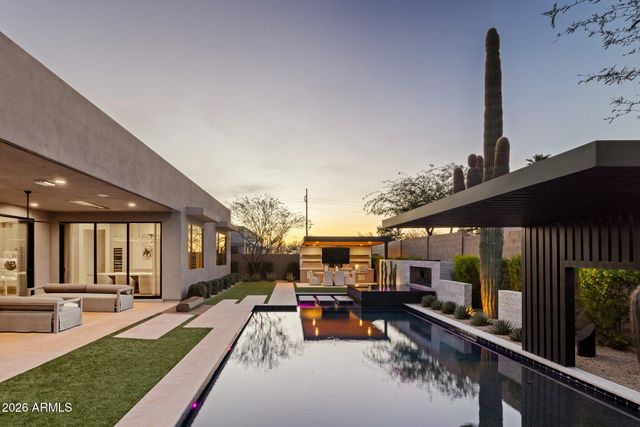 5618 E LOWDEN Road, Cave Creek, AZ 85331