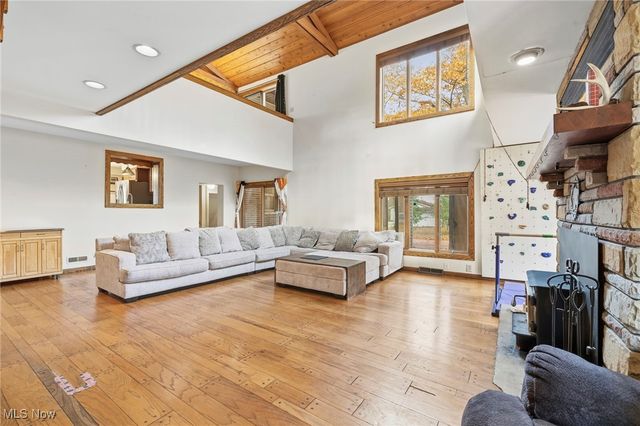 2495 Vermilion Road, Vermilion, OH 44089