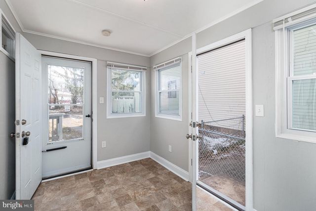 2557 WHITEHORSE MERCERVILLE, Hamilton Township, NJ 08619