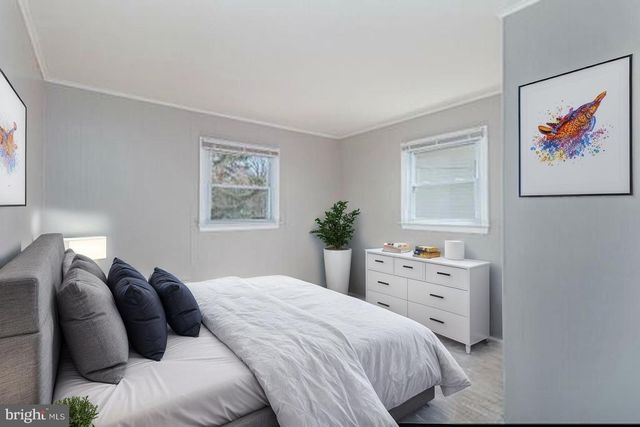 2557 WHITEHORSE MERCERVILLE, Hamilton Township, NJ 08619