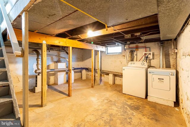 2557 WHITEHORSE MERCERVILLE, Hamilton Township, NJ 08619