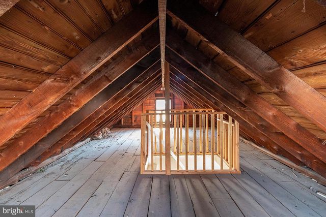 2557 WHITEHORSE MERCERVILLE, Hamilton Township, NJ 08619