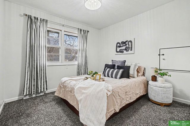 709 Sherman Drive, Bellevue, NE 68005