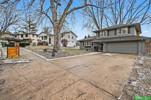 709 Sherman Drive, Bellevue, NE 68005