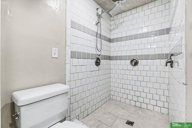 709 Sherman Drive, Bellevue, NE 68005