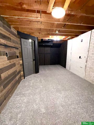 709 Sherman Drive, Bellevue, NE 68005