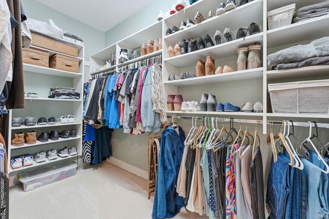 12330 McKays Pt, Fort Wayne, IN 46814