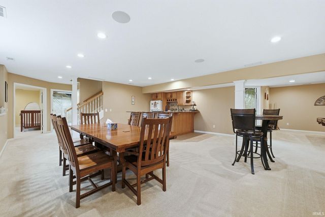 12330 McKays Pt, Fort Wayne, IN 46814