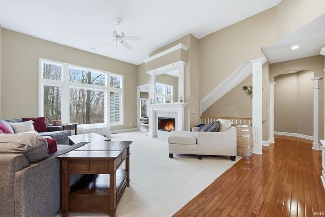 12330 McKays Pt, Fort Wayne, IN 46814