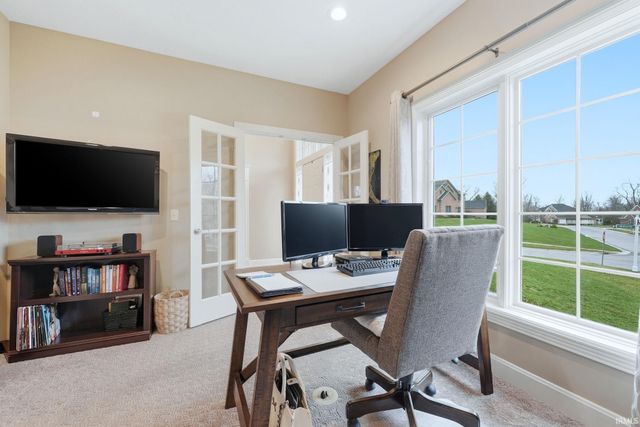 12330 McKays Pt, Fort Wayne, IN 46814