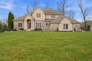 12330 McKays Pt, Fort Wayne, IN 46814