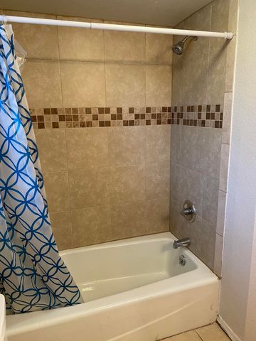 4 Grand Lake Drive 2-3, 5-8., Monkey Island, OK 74331