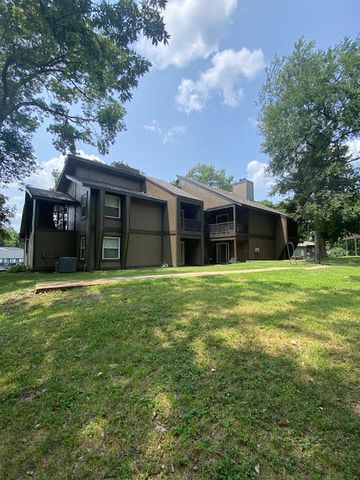 4 Grand Lake Drive 2-3, 5-8., Monkey Island, OK 74331