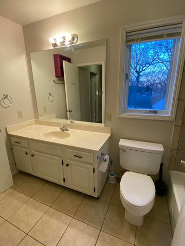 4 Grand Lake Drive 2-3, 5-8., Monkey Island, OK 74331