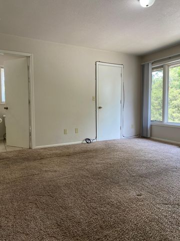 4 Grand Lake Drive 2-3, 5-8., Monkey Island, OK 74331