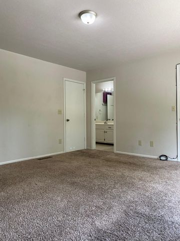 4 Grand Lake Drive 2-3, 5-8., Monkey Island, OK 74331