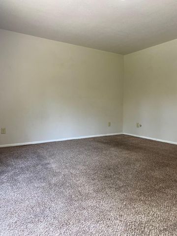 4 Grand Lake Drive 2-3, 5-8., Monkey Island, OK 74331