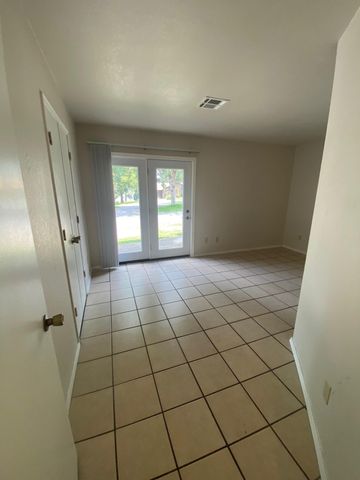 4 Grand Lake Drive 2-3, 5-8., Monkey Island, OK 74331