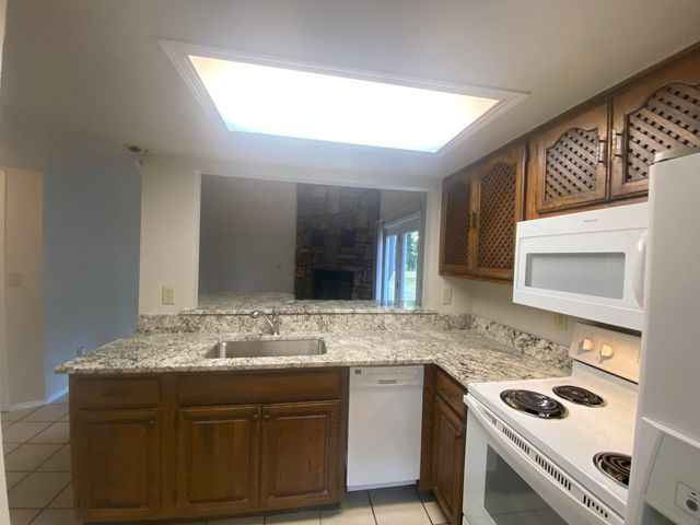 4 Grand Lake Drive 2-3, 5-8., Monkey Island, OK 74331