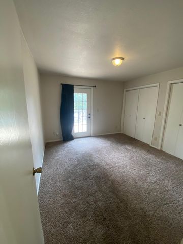 4 Grand Lake Drive 2-3, 5-8., Monkey Island, OK 74331