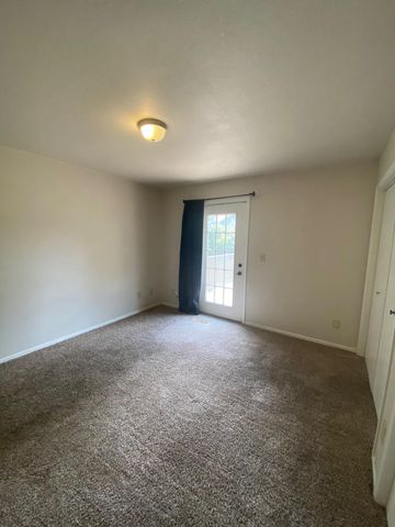 4 Grand Lake Drive 2-3, 5-8., Monkey Island, OK 74331