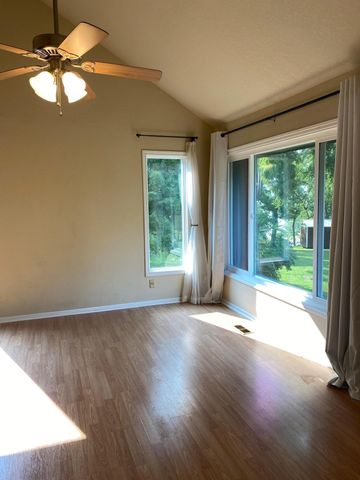 4 Grand Lake Drive 2-3, 5-8., Monkey Island, OK 74331