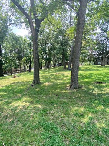 4 Grand Lake Drive 2-3, 5-8., Monkey Island, OK 74331