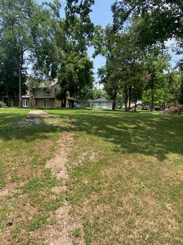 4 Grand Lake Drive 2-3, 5-8., Monkey Island, OK 74331
