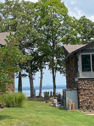 4 Grand Lake Drive 2-3, 5-8., Monkey Island, OK 74331