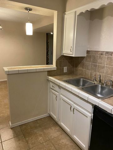 4 Grand Lake Drive 2-3, 5-8., Monkey Island, OK 74331