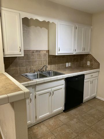 4 Grand Lake Drive 2-3, 5-8., Monkey Island, OK 74331