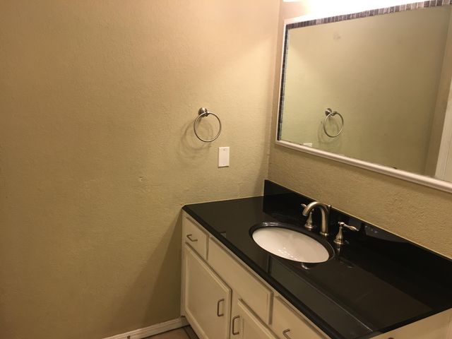 4 Grand Lake Drive 2-3, 5-8., Monkey Island, OK 74331