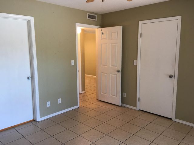 4 Grand Lake Drive 2-3, 5-8., Monkey Island, OK 74331