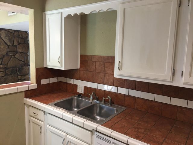 4 Grand Lake Drive 2-3, 5-8., Monkey Island, OK 74331