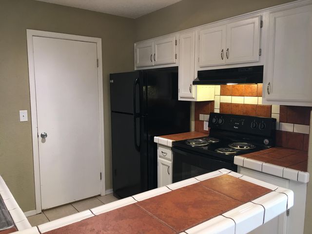 4 Grand Lake Drive 2-3, 5-8., Monkey Island, OK 74331