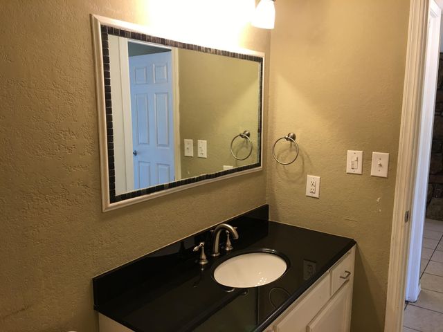 4 Grand Lake Drive 2-3, 5-8., Monkey Island, OK 74331