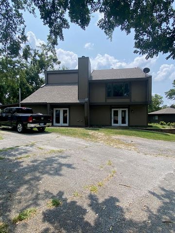 4 Grand Lake Drive 2-3, 5-8., Monkey Island, OK 74331