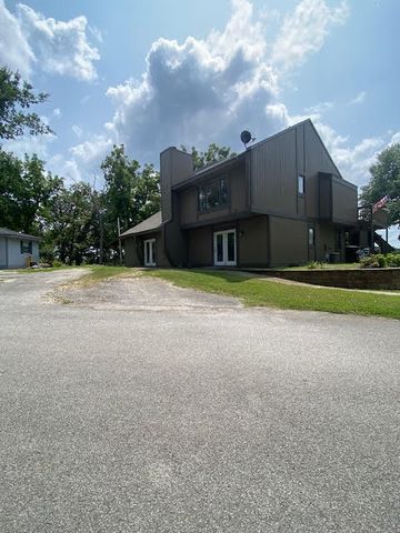 4 Grand Lake Drive 2-3, 5-8., Monkey Island, OK 74331