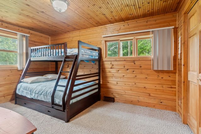 910 E Evergreen Street, Isle, MN 56342