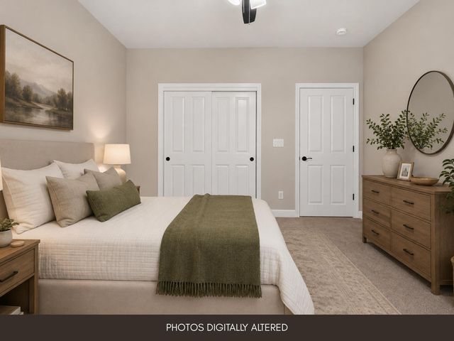 1039 E Hogan Avenue, Fresno, CA 93730