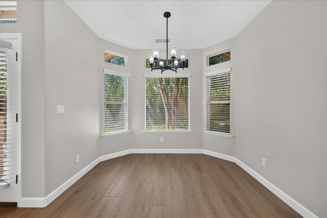 1039 E Hogan Avenue, Fresno, CA 93730