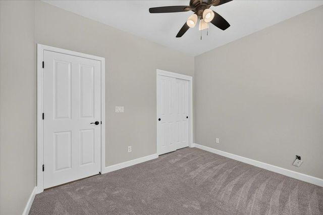 1039 E Hogan Avenue, Fresno, CA 93730