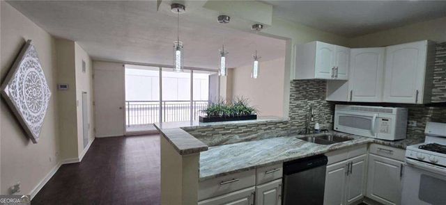 620 Peachtree Street NE 502, Atlanta, GA 30308