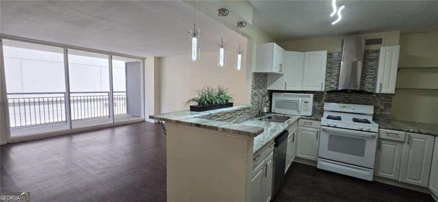 620 Peachtree Street NE 502, Atlanta, GA 30308