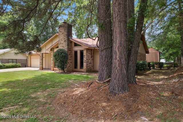 5209 Sycamore Drive, Jackson, MS 39212