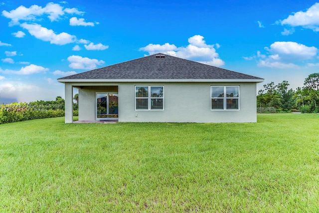 1032 CHAMPION AVE, Lehigh Acres, FL 33971