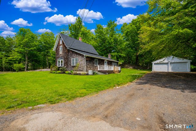 902 West River Street, Milford, CT 06461
